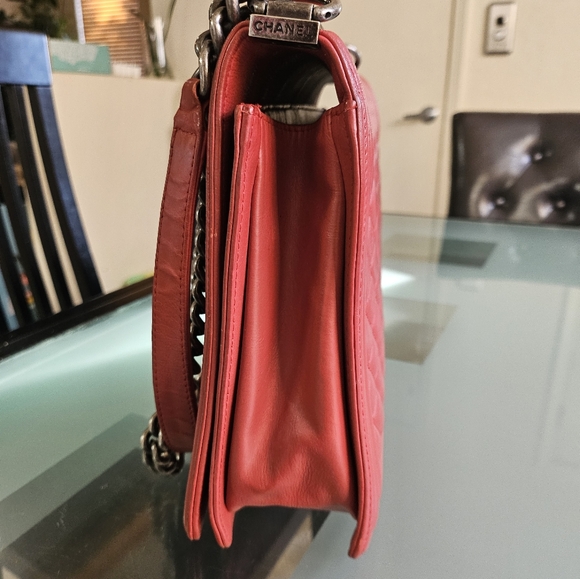 CHANEL XL Red Leather Boy Chain Link Shoulder Crossbody Bag Purse Diamond - Picture 8 of 16